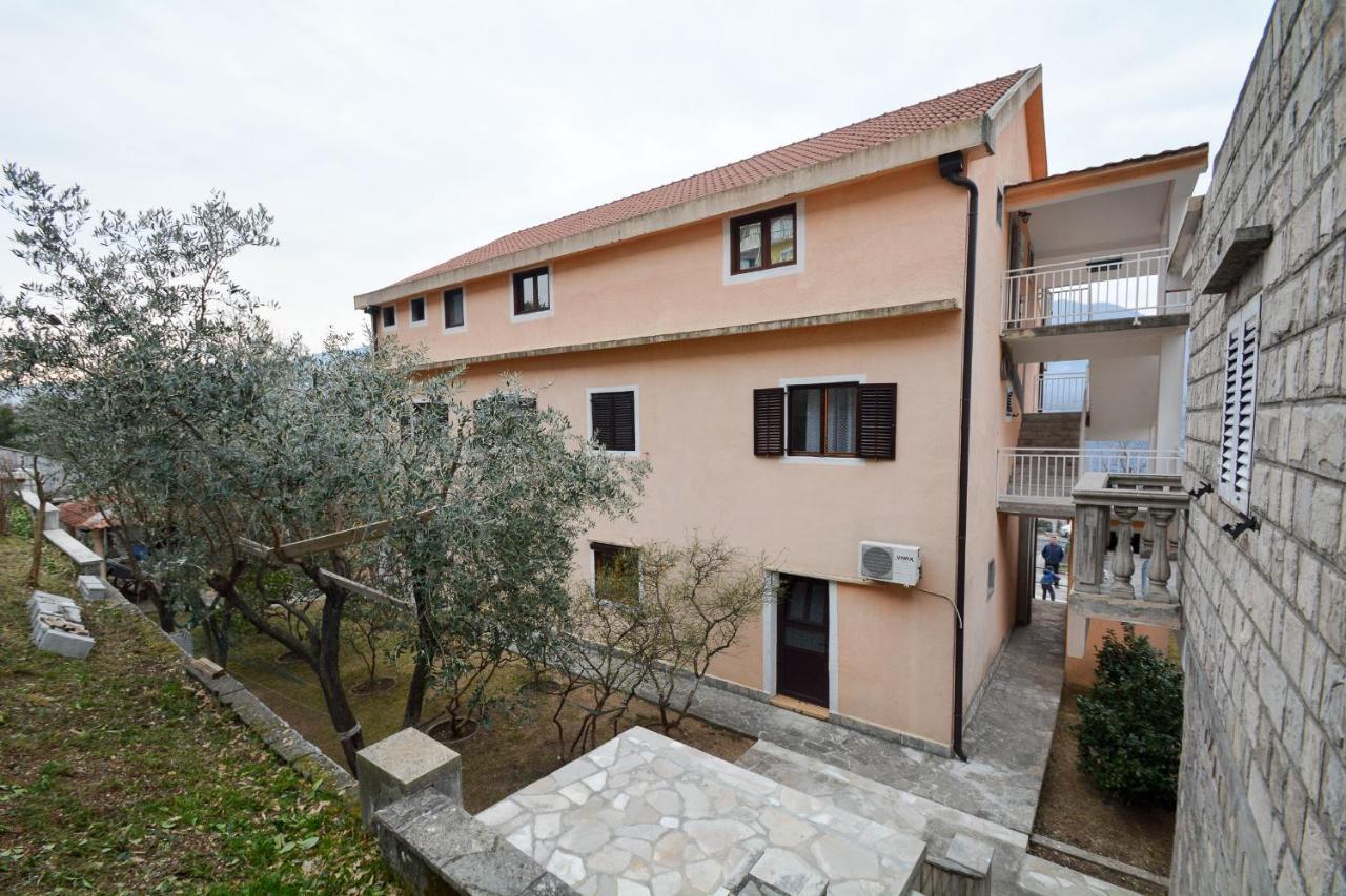Modern Seaside Escape - Stunning Sea View - Private & Stylish Kotor Exterior foto