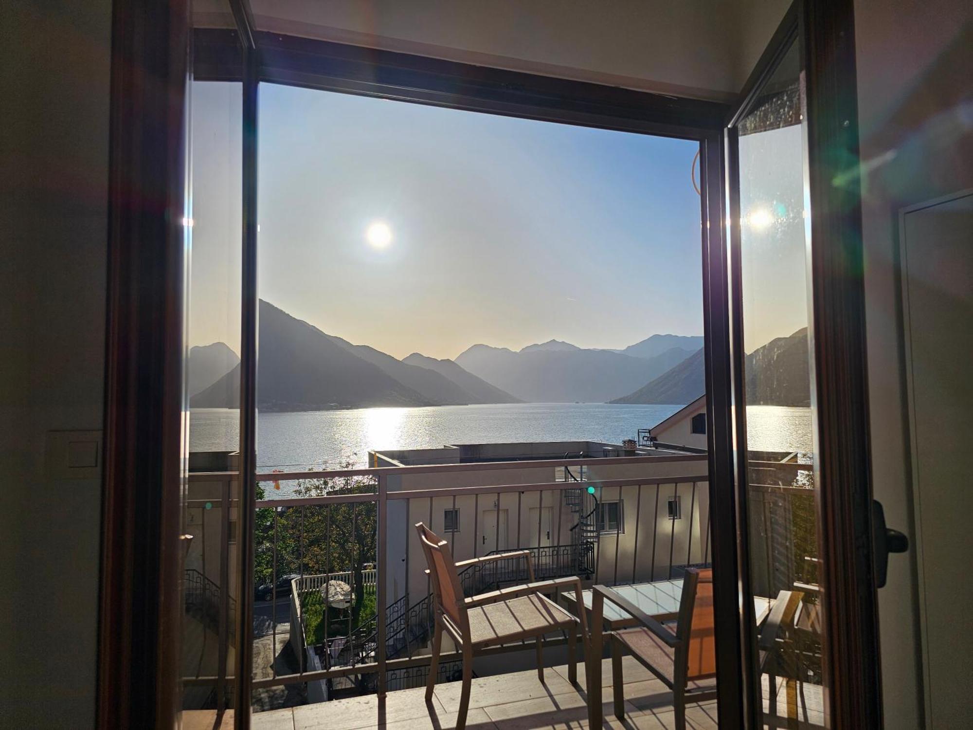 Modern Seaside Escape - Stunning Sea View - Private & Stylish Kotor Exterior foto