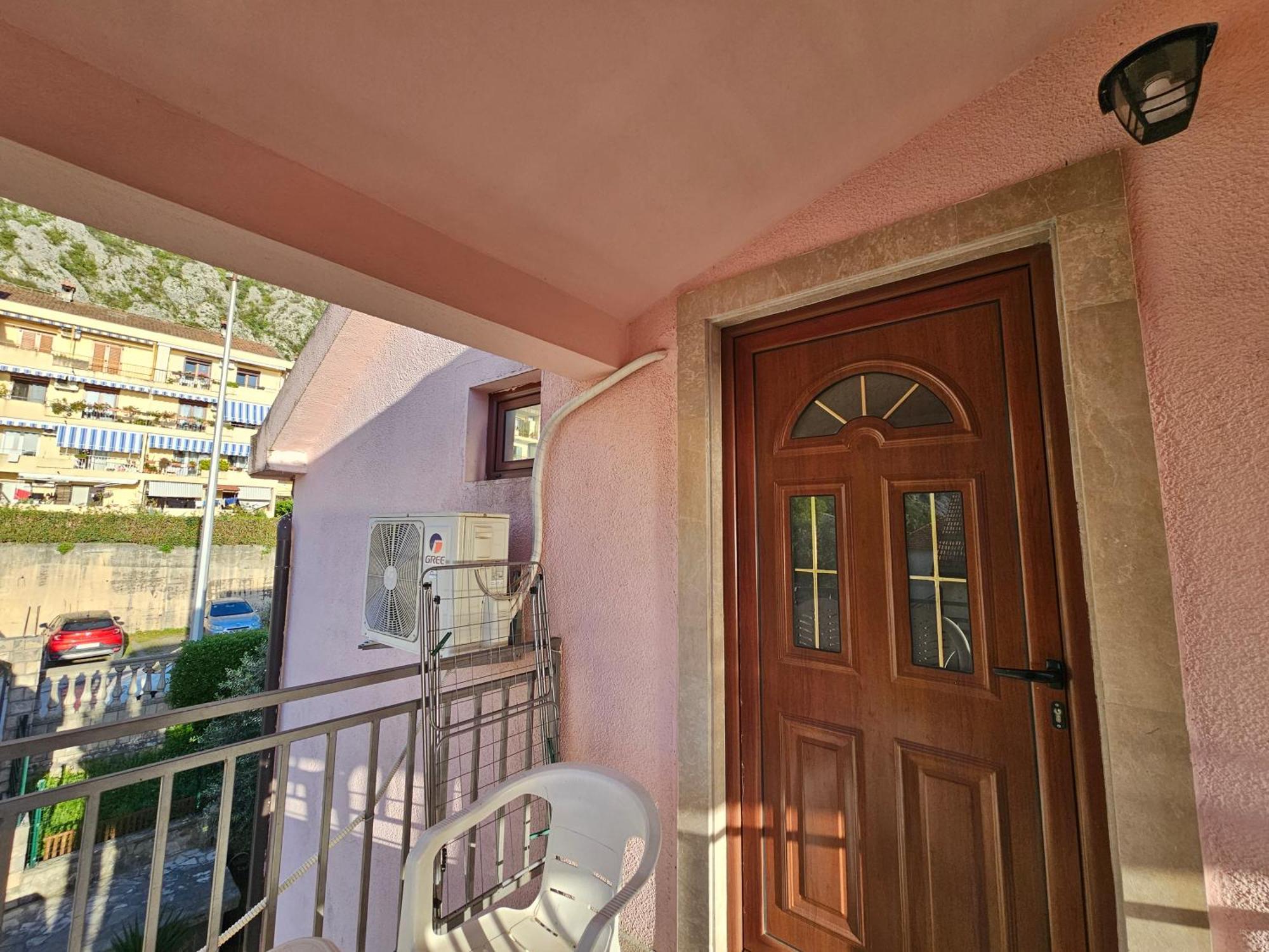 Modern Seaside Escape - Stunning Sea View - Private & Stylish Kotor Exterior foto